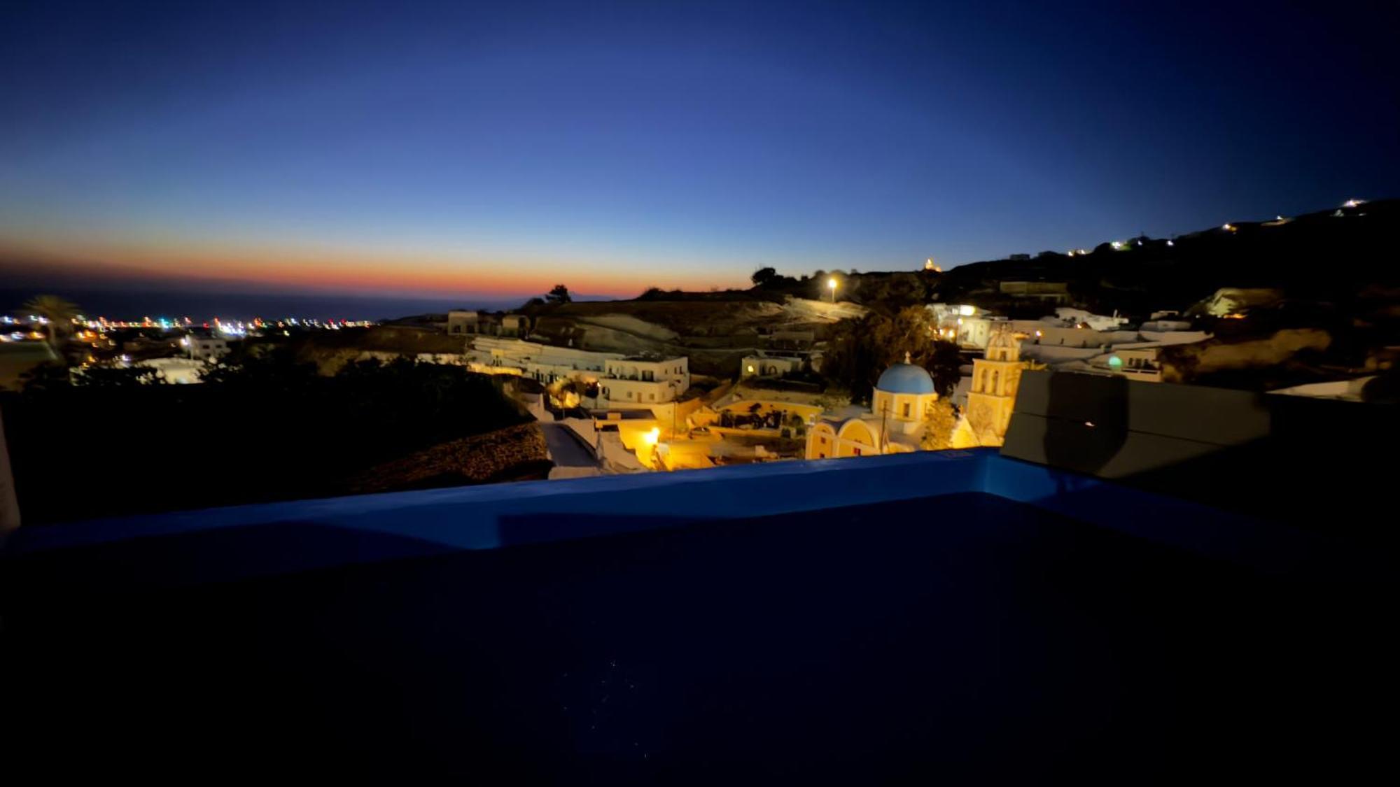 Amphitrite Suites Santorini Vóthon 외부 사진