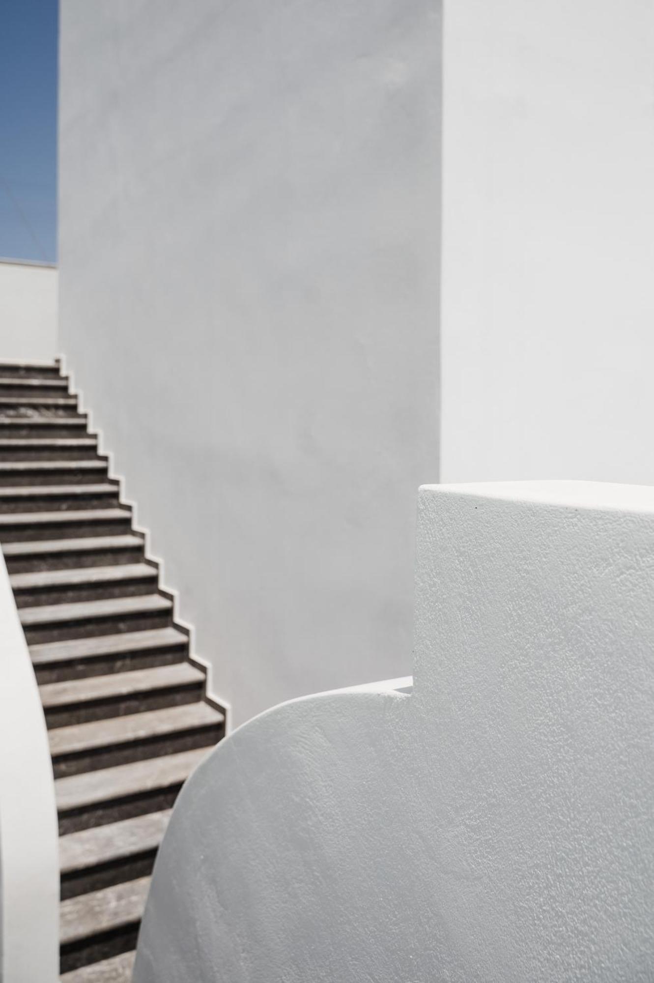Amphitrite Suites Santorini Vóthon 외부 사진
